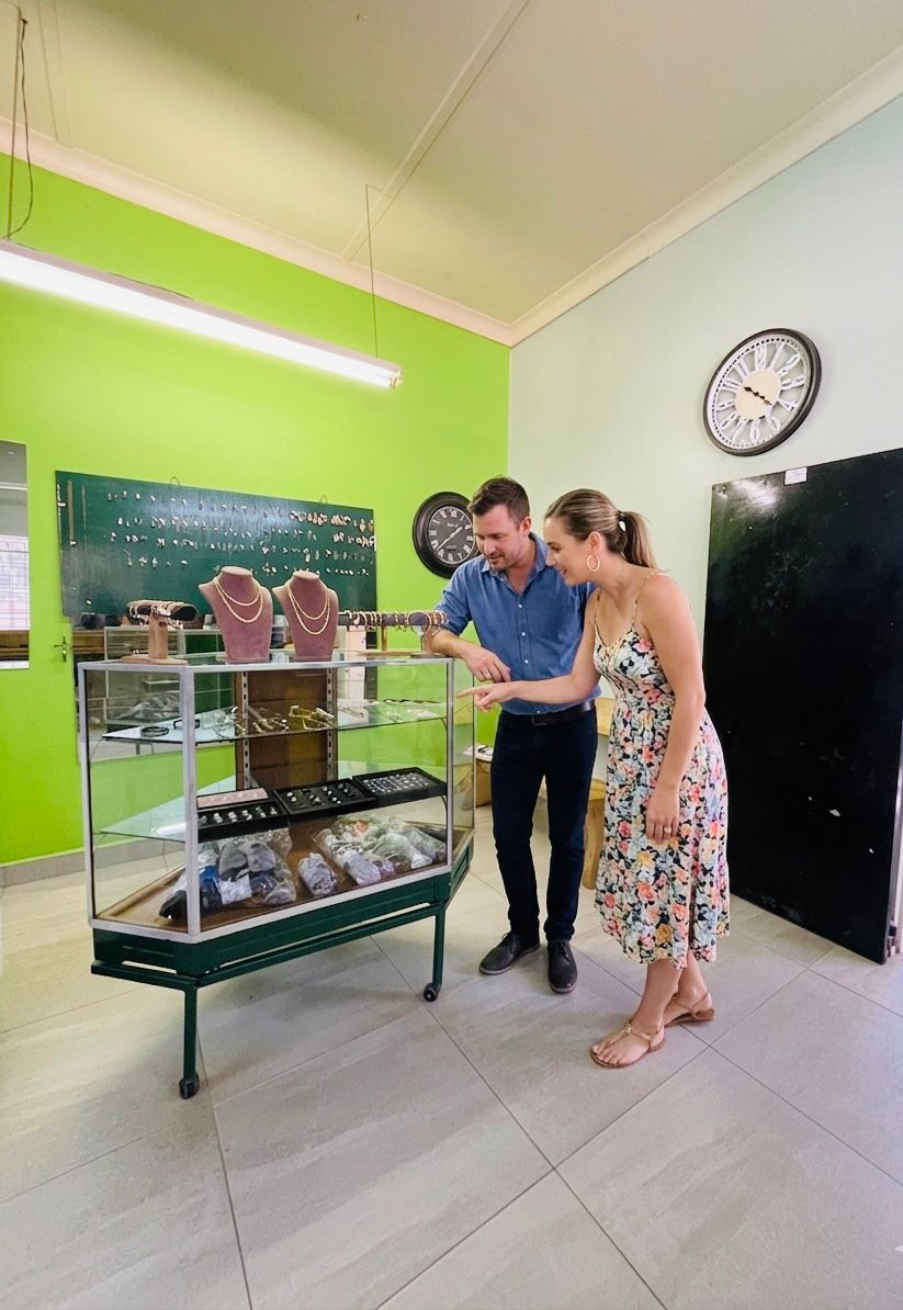 Express Jewellers handmade gold and silver jewellery, Mantenga Lifestyle & Craft Centre, Eswatini — custom pieces for tourists